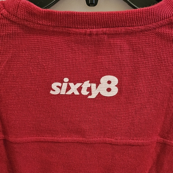 Triumph Motorcycles Sixty8 Short Sleeve Thermal Knit Shirt - Red - Size XL - Picture 9 of 12